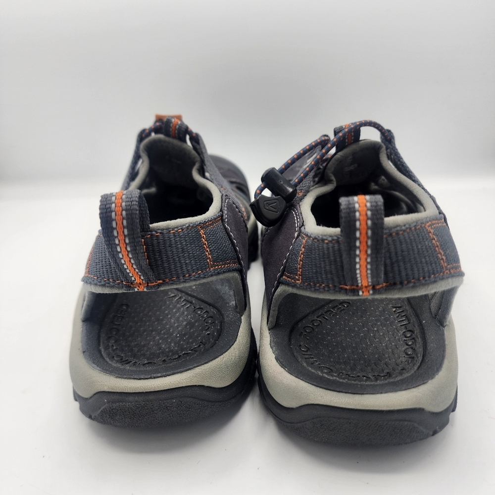 Keen Black and Gray Outdoor Sandals - Picture 8 of 10